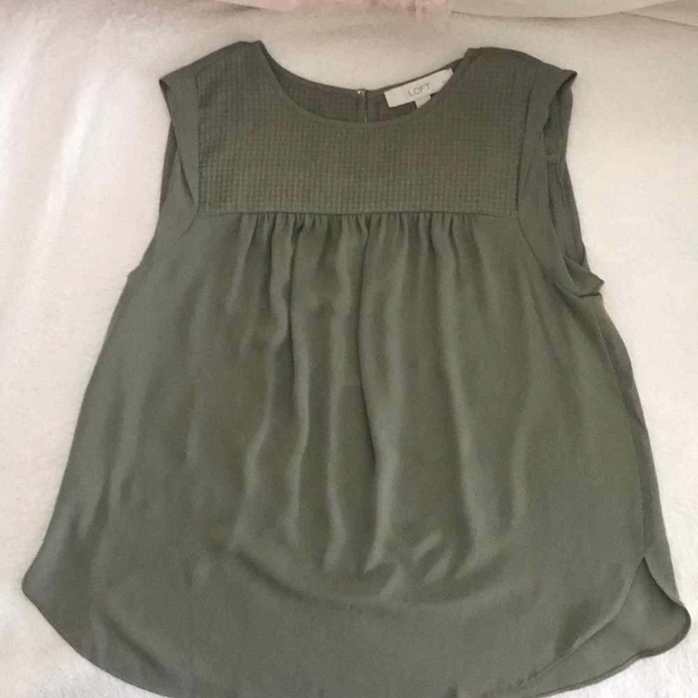 Loft Petite Shell